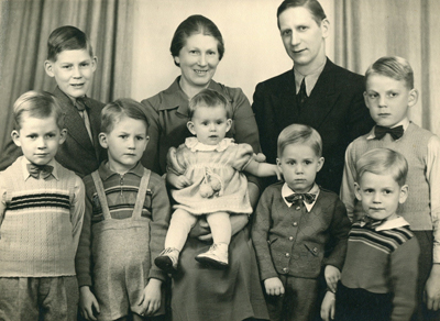 Svens-familj-1948.jpg