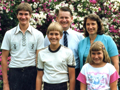 Familjen-Goransson.jpg